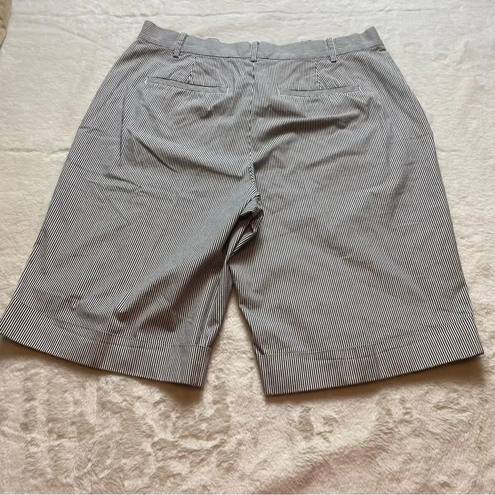 Lauren Active Ralph Lauren Dark Blue and White Striped Bermuda Shorts Size 12